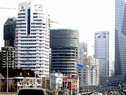 上海地产商百分之六十是红顶商人